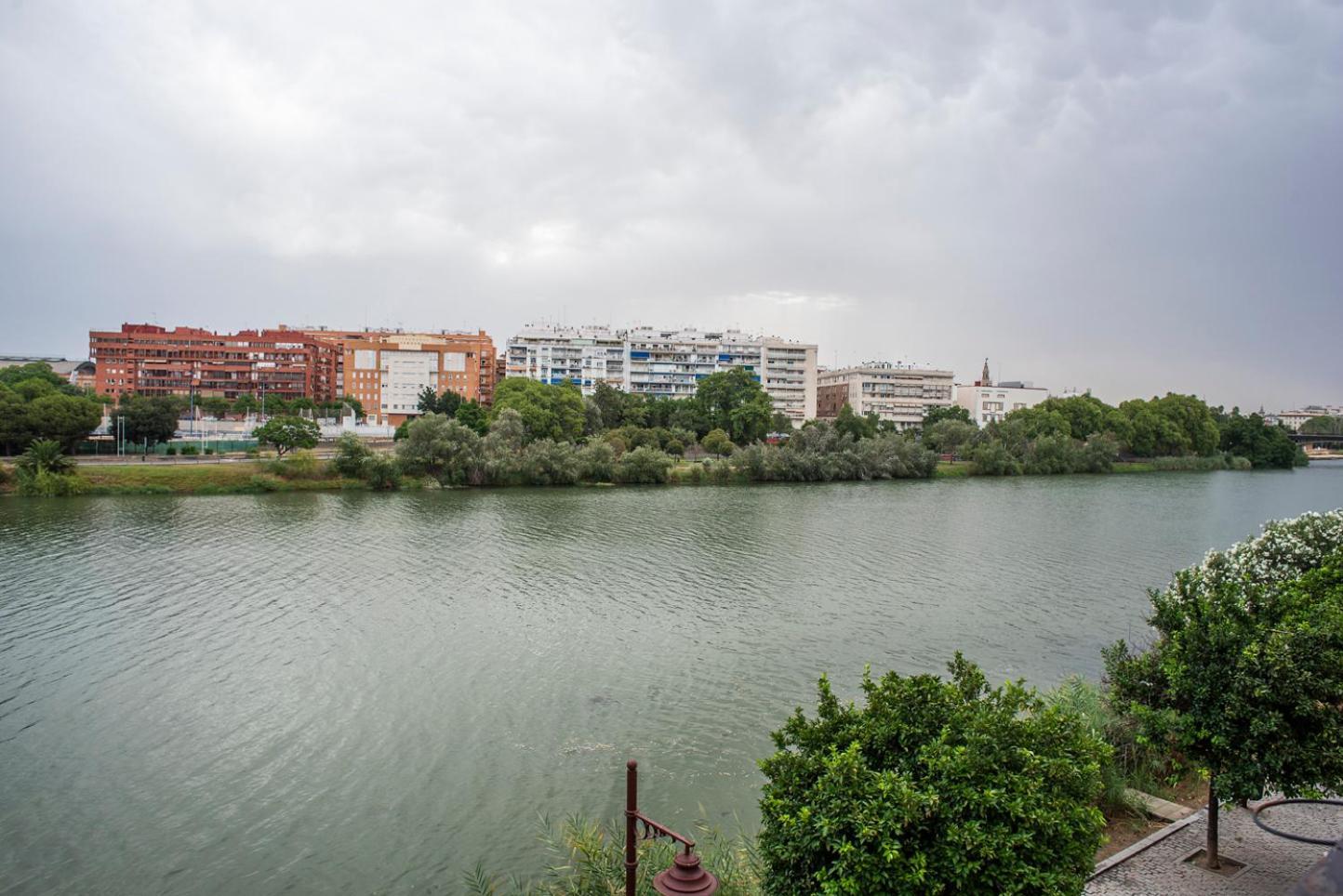 Alohamundi Castilla V-Vi Seville Exterior photo